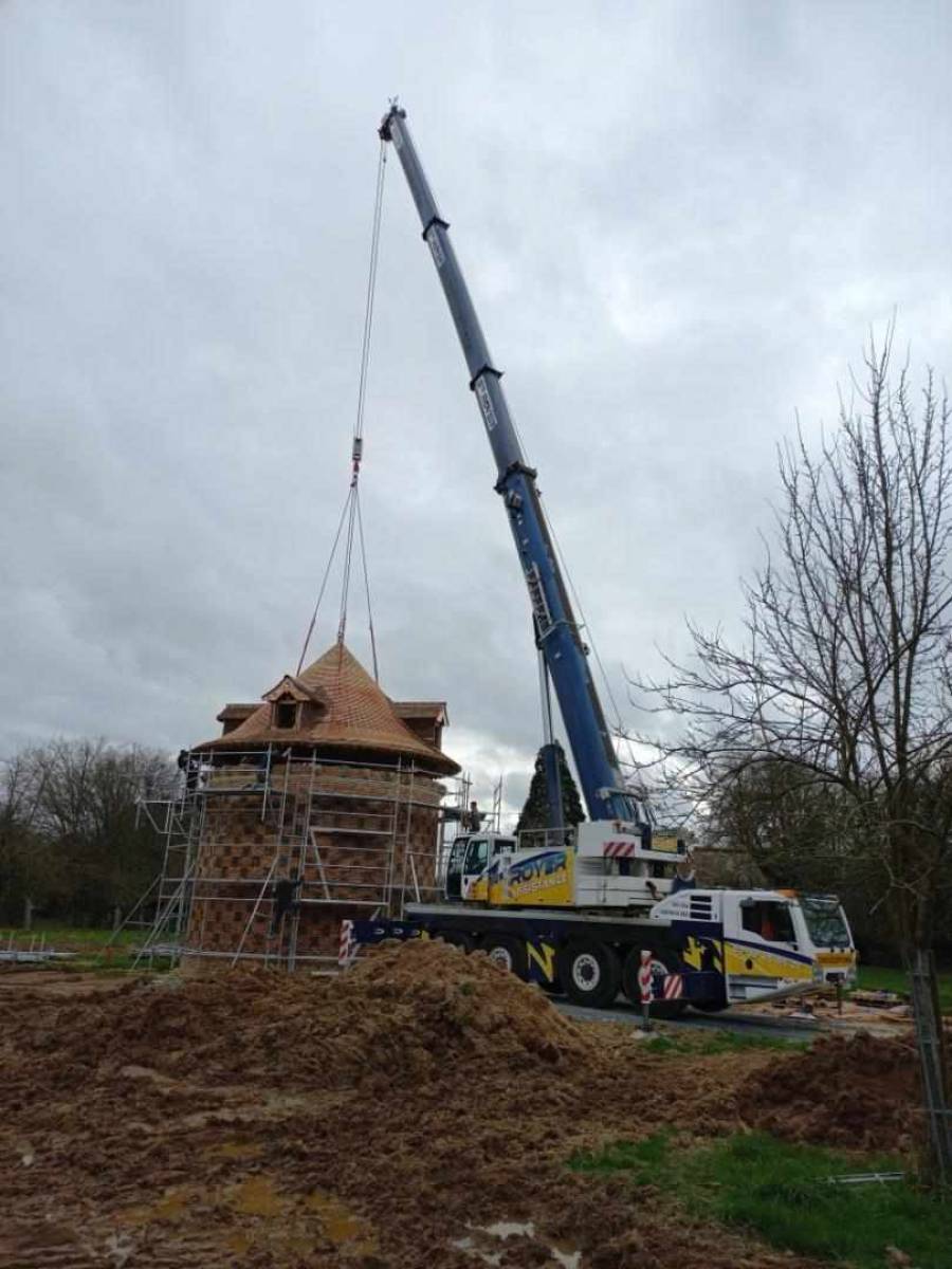 Trouver une grue pour le montage d'un bâtiment à Lisieux (14)